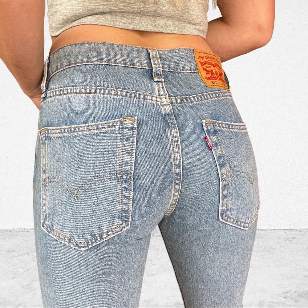 ✨HOST PICK✨ Levi’s Distressed 511 Jeans Size 30x30